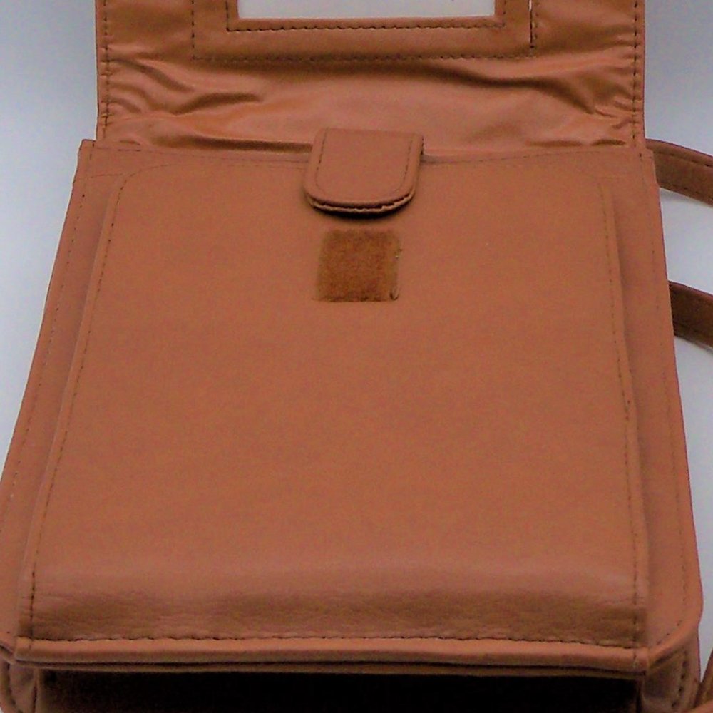 Copper Creek Leather Purse - Picture 13 of 14